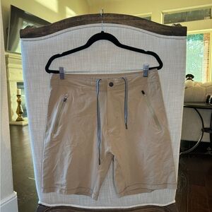 Mack Weldon shorts size 34